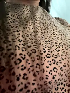 Snapshot of ReggieG chatting on October 3, 9:31 pm ReggieG online show from October 3, 9:31 pm