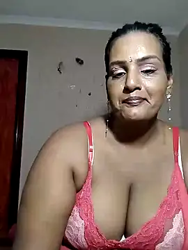 Foxybaby420 online show from April 13, 8:31 pm