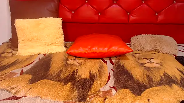 dirtydolltsx online show from April 11, 7:45 am