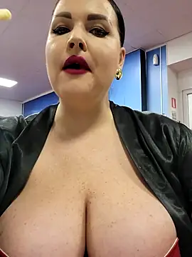 GeorgiaLerox online show from November 7, 1:38 pm