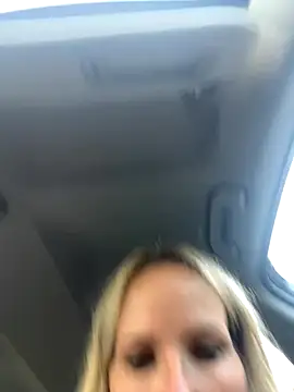 Sexual Lovable Doll online show from November 10, 6:58 pm