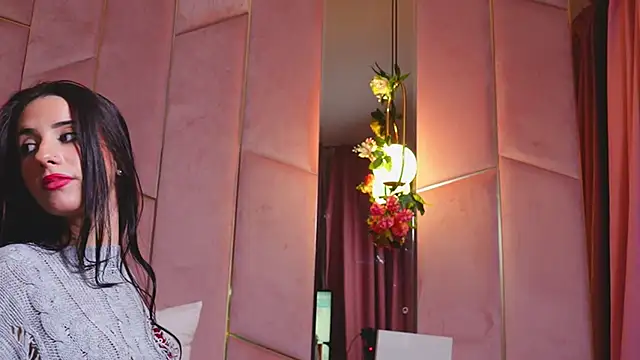 AmeliaJune online show from February 20, 6:26 am