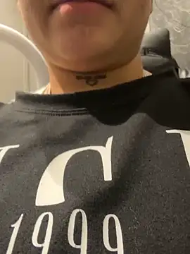 LunaBaker-1 online show from October 15, 8:11 pm