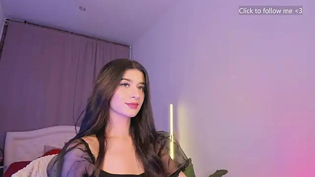 LauraCoy online show from October 30, 8:10 pm