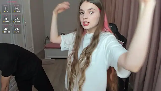 lil cassie online show from October 24, 4:41 am