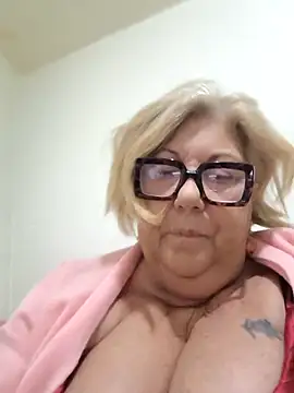 Merilulla online show from April 2, 1:25 am