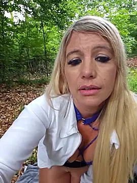 Sexy Sparkling  online show from June 9, 12:15 pm