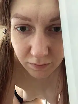  Sweet Love  online show from April 1, 1:41 pm