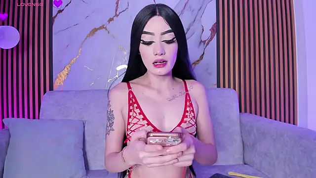 CamileHolmes online show from September 9, 10:42 pm