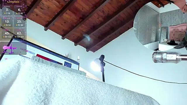 naomidibello online show from February 15, 3:22 pm