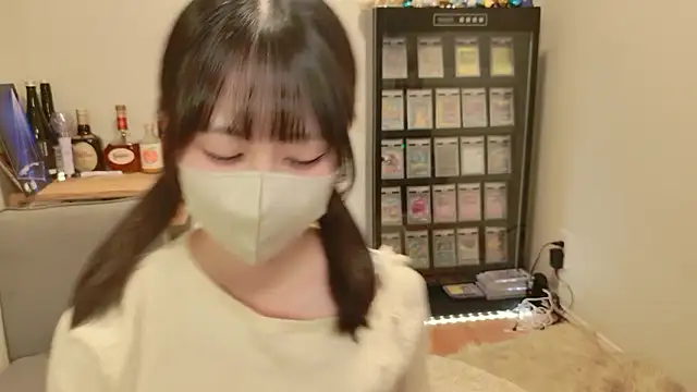 HIKARI x0 online show from April 24, 2:20 pm