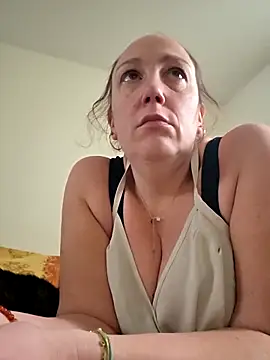 Wisie Cutie online show from February 19, 3:22 pm