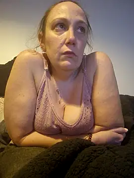 Wisie Cutie online show from February 11, 10:55 pm