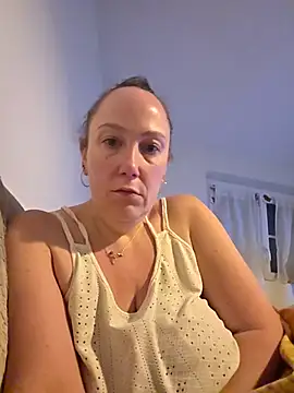 Wisie Cutie online show from February 26, 7:02 pm