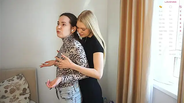 EllenReeves online show from March 31, 5:51 am