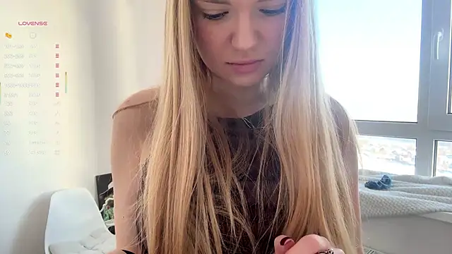 EllenReeves online show from February 18, 6:12 am