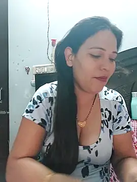 Poojabhabi101 online show from September 14, 6:44 am