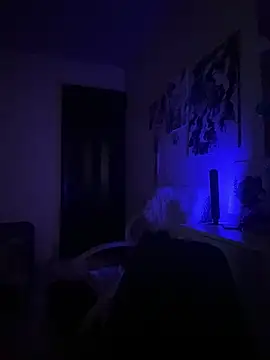 Snapshot of GigiiStone chatting on September 23, 7:56 pm GigiiStone online show from September 23, 7:56 pm