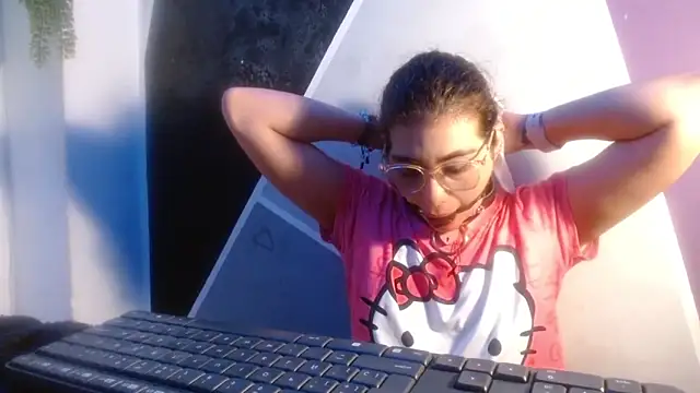 DaMikaela  online show from February 20, 1:56 pm