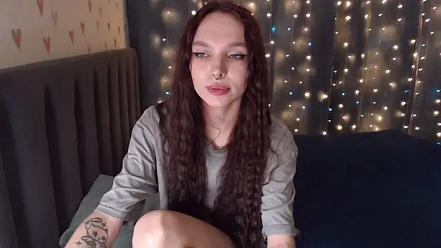 ChloeSunny online show from February 19, 3:44 pm