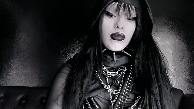 XXIOUX online show from March 17, 7:40 pm