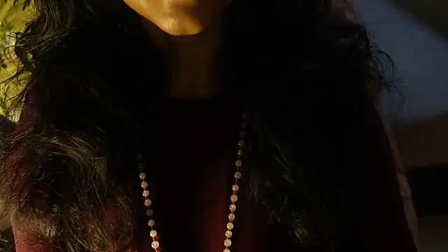 -AyeshaSinghania- online show from February 25, 5:22 pm