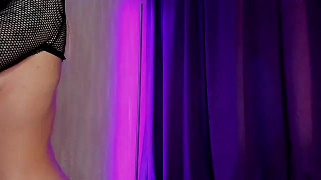 Miss Kreez online show from April 1, 1:41 pm