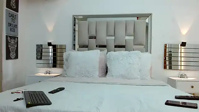 hellen martin online show from October 25, 10:05 pm