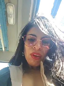 Astrid-- online show from February 25, 3:21 pm