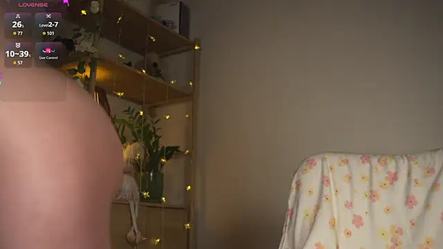 HelloHodge online show from April 30, 8:57 pm