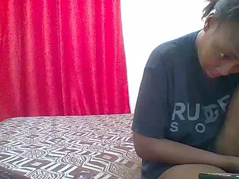 sexy  candyy online show from February 3, 9:07 pm