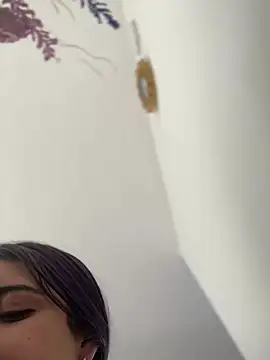 Alicia Ruiz online show from February 23, 6:07 pm