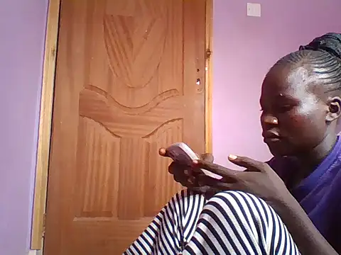 Snapshot of prettychic5 chatting on September 16, 1:08 pm prettychic5 online show from September 16, 1:08 pm