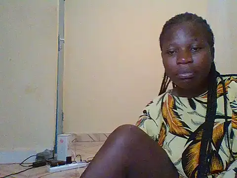 prettychic5 online show from February 3, 12:21 pm