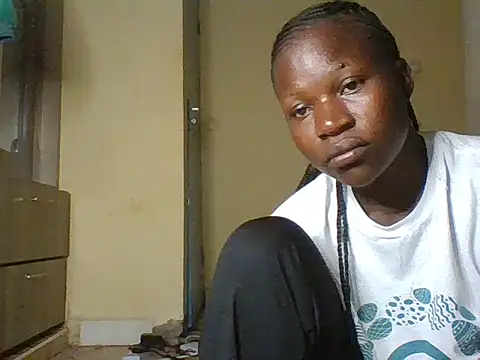 prettychic5 online show from February 16, 3:56 pm