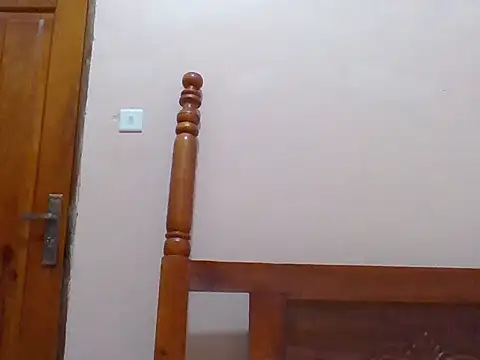 sweetbabra1 online show from April 18, 9:23 am