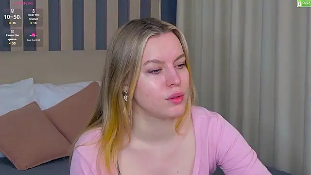 AmaliaBell online show from February 7, 1:15 pm