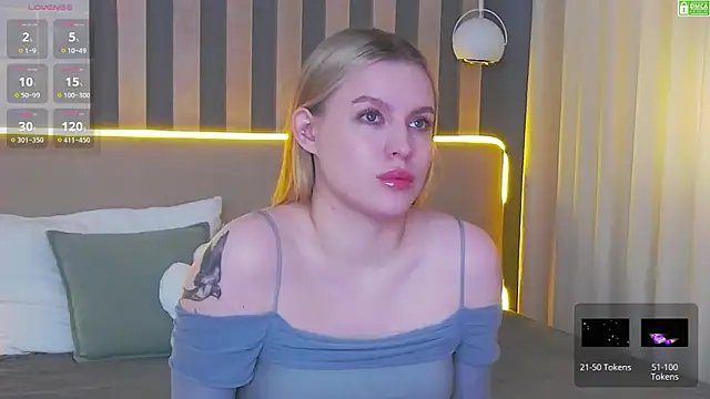 AmaliaBell online show from June 2, 1:23 pm