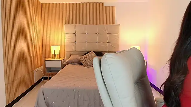 Baby Venuss online show from February 1, 3:27 am