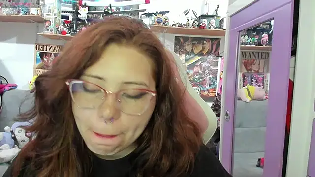 soficammy online show from March 3, 12:05 am