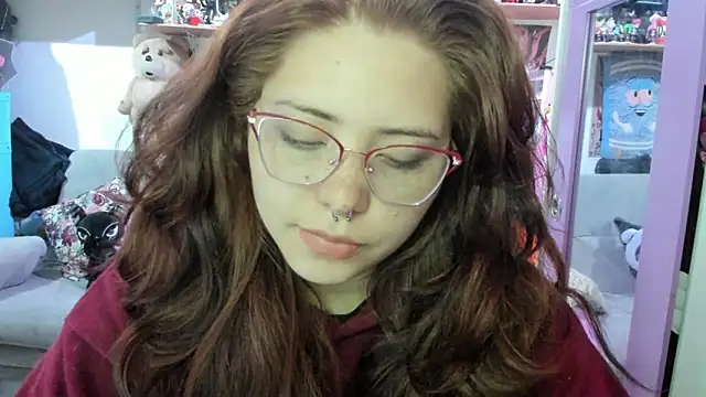 soficammy online show from March 28, 9:57 pm