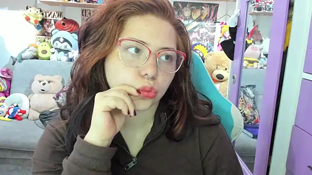 soficammy online show from November 24, 10:23 pm